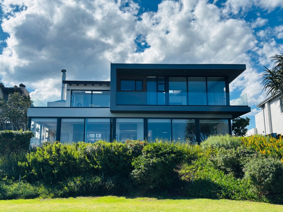 4 Bedroom Property for Sale in Oubaai Western Cape